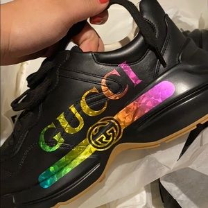 🔉24 HOUR SALE 🔉Gucci Rhyton Sneakers